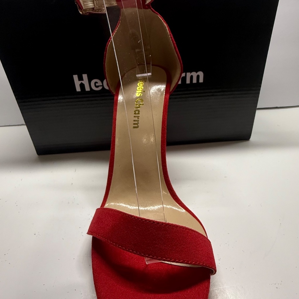 Red 4.5” block heels - Picture 5 of 8